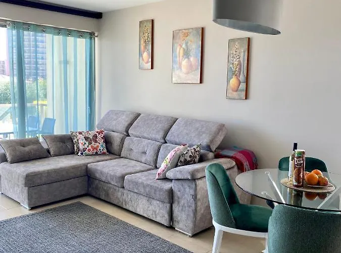 New Stunning Ocean Aprt In 